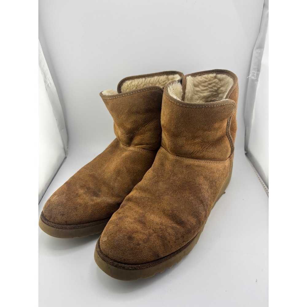 UGG Australia Women Chestnut Brown Suede Sheepskin Lining Short Boots 1012497 10